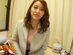 42174 - 終電逃した彼氏持ち女子を自宅に送ってそのまま送り狼