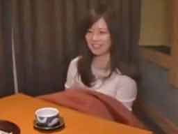 42952 - セックスレスが限界な人妻さんが一夜限りの浮気