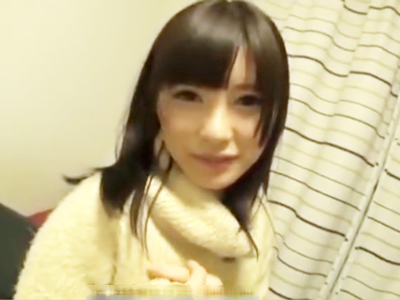 60052 - スイーツに目が無い素人娘をヤリ部屋招待→即パコ開始で大量顔射！