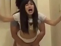 697465 - 「っちょ‥なんですか！？」ゴミ置き場で巨乳人妻の胸チラに我慢できずその場ハメ！