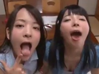 675418 - 上原亜衣とあべみかこが交互に精子を口の中に受け入れるｗ