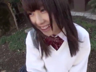 56821 - 久しぶりに再会した同級生を自宅に連れ込み豪快にフェラ抜きするお姉さんｗ