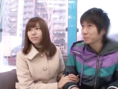 59340 - 「どうされると気持ちいいの？」瑠川リナがファンのチンコを優しく手コキ抜き