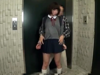 62089 - 帰宅途中にロリコンの変態親父に襲われて監禁調教を受けるJK