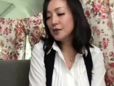 62476 - 「あのチンポ‥食べちゃう？」露天風呂に来た客チンポを喰い散らかす痴女仲居