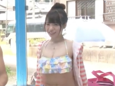 702951 - 「えっ？入ってる…」素股から我慢出来ず現役女子大生の膣に生挿入ｗ