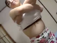 56445 - 非番の日は担当医とナース服のままH♡