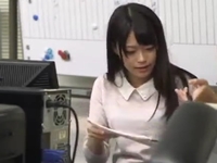 698452 - 職場の上司にカラダを売って出世の階段を駆け上がる美人OL