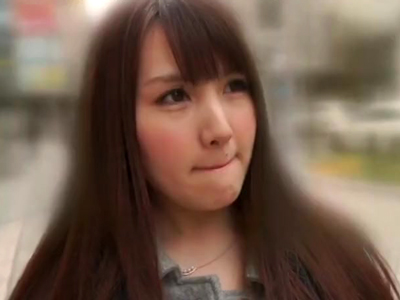 701411 - 「え？撮ってるんですか？」Youtubeのインタビューだと騙した素人娘に中出し