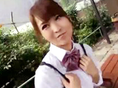 63718 - 見た目は純朴そうなのに自分からハメ撮り志願しちゃう素人娘！