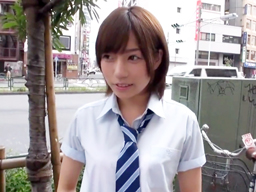 703305 - 緊張して帰ろうとする酒屋バイトの看板娘JKを学校の制服のままパコ