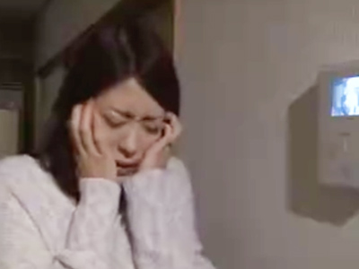 698861 - ムッチリ巨乳の素人娘に生チンポをぶち込みたっぷり中出し！