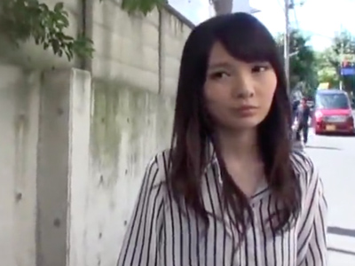 699220 - 素股で世界に行こうと言われてついてっちゃうビッチ女に中出し