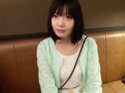 702186 - 5年ぶりに再会した初恋の従姉がまさかの絶倫ヤリマンギャルに！「エッチしてみる？♡」滞在中の2日間、彼女にチ◯ポをオモチャにされ続けた童貞のボク