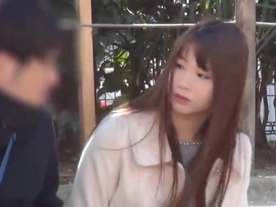 59817 - 勉強が嫌になり家庭教師のチンポつんつんし始める痴女黒ギャルJK