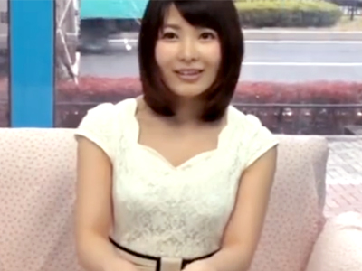 70705 - 綺麗で隠れスケベな26歳素人妻さんがキモ童貞をやさしく筆おろし！