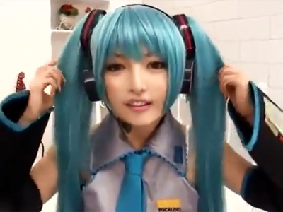 65531 - 初音ミクの格好をしたレイヤー美少女の膣内に無許可でザーメン流し込み