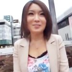 68198 150x150 - 「すごぃ出たねッ」大人の雰囲気を漂わせるお姉さんが草食男子の射精をお手伝い！