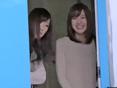 711774 - MM号に乗り込んだ人妻たちが久しぶりの若い男にムラムラしフェラ抜き