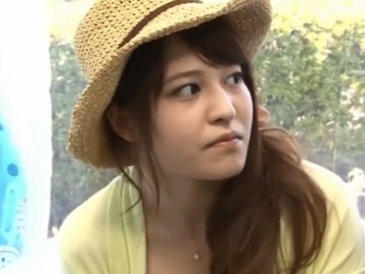 67977 - マジックミラー越しに彼氏が居るのに快楽に負けて中出し許しちゃう素人彼女