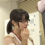 707020 150x150 - メガネのいかにも純粋そうな美少女OLを脱がすとパイパン会社パコ