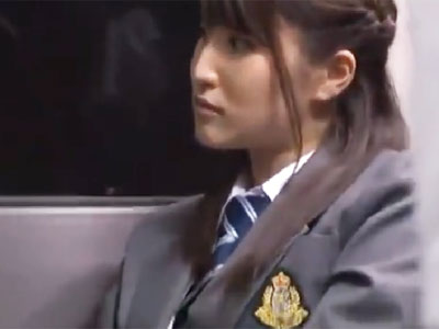 73164 - バス内でド変態の痴漢男に好き放題にされてしまう制服姿の美少女JK