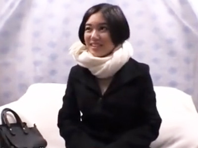 75292 - 童貞君の愛撫でパンツがびしょ濡れになってしまった素人娘が遠慮なしの激ピスに絶叫昇天