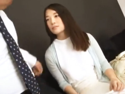 75354 - S級美女がパイパンマンコで男たちを天国へと導く！