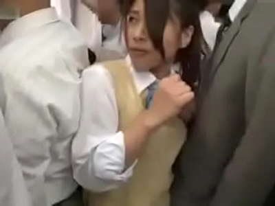 709496 - 満員電車でJK痴漢焦らし→公衆便所に移動し蒸れたマ●コにナマ挿入