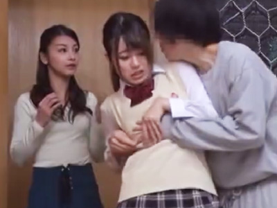 76909 - ノーブラ巨乳で胸チラする淫乱な家政婦さんに巨根をねじ込みパコハメ盗撮
