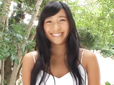 78676 - 日焼け跡くっきりの巨乳美女が露出青姦3Pでハメ潮を大量噴出しながら悶絶イキｗ