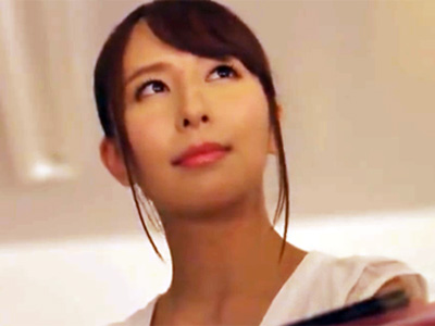 79617 - 保健室に呼び出されて生徒の巨根の餌食になり中出しされる新人の美人女教師