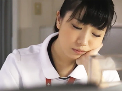 80373 - ガチ痴女な美少女JKに机の下から襲われてザーメン枯渇