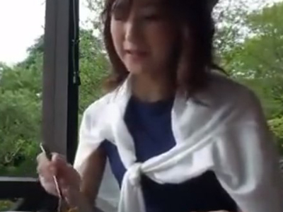 76057 - 「声出ちゃう‥」混浴温泉で彼氏が近くにいるのにレイプされ感じてしまった巨乳女ｗ