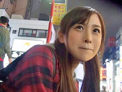 721172 - 東北からガラガラ引いて上京しカフェを探してた神待ちJKをナンパ円光