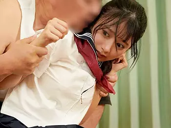 6977db4a00882 - 制服の彼女が優しくお世話！緊張しながらも一生懸命なひととき！＜深い魅力魅了する美しい胸＞