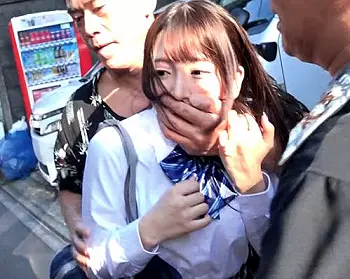 697949847d874 - 【JKレイプ】『助けてぇぇ！！』真面目で清楚な美少女JKを拉致監禁して集団で輪姦レイプ！泣き叫んでも容赦なく膣内射精！